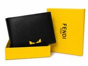 Fendi Homme Noir – Détail Jaune et Coffret Assorti