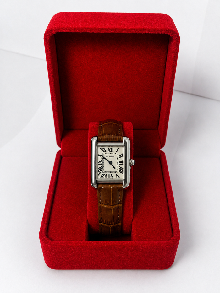 Cartier Femme Rectangulaire Argentée – Bracelet Marron