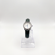 Cartier Femme Argentée – Bracelet Vert et Contour Brillant