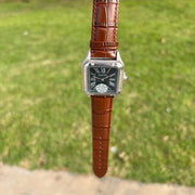 Cartier Santos Homme – Cadran Gris et Bracelet Marron