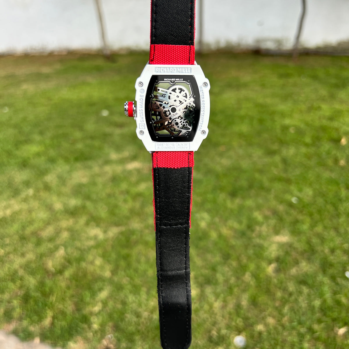Richard Mille Homme Blanche et Rouge – Cadran Squelette