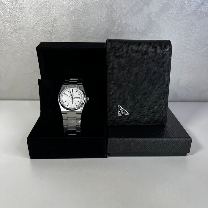 Montre Homme Argentée & Portefeuille Noir – Style Élégant